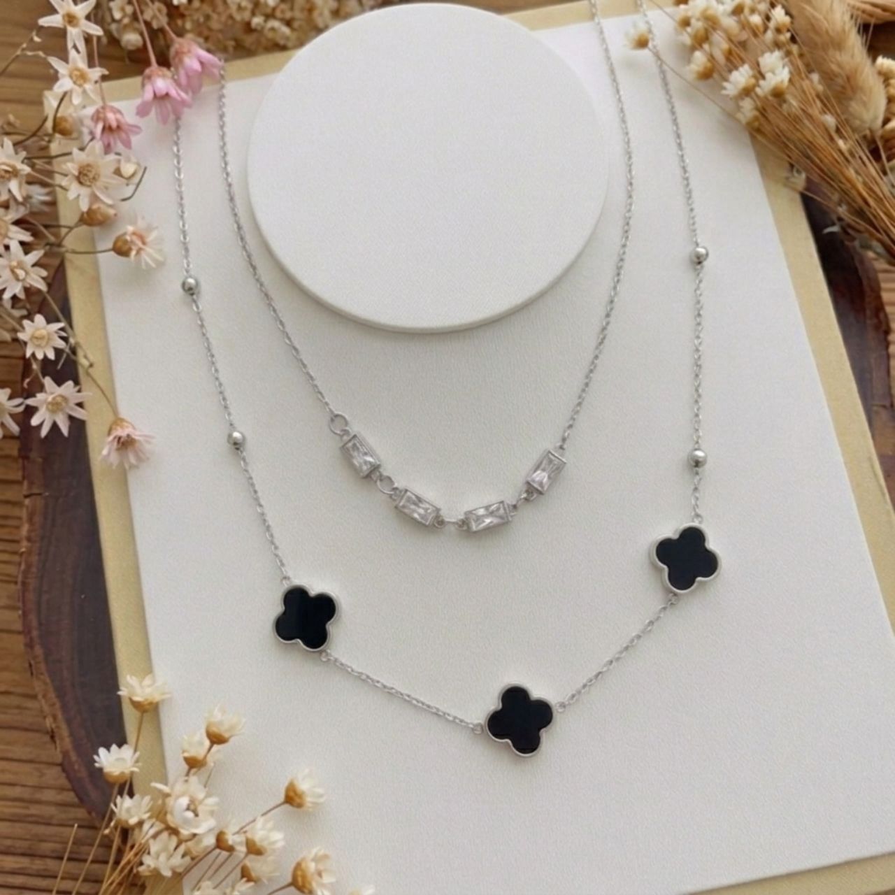 Colar Duplo Trevo Preto