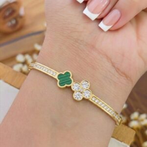 Bracelete Trevo Verde Strass