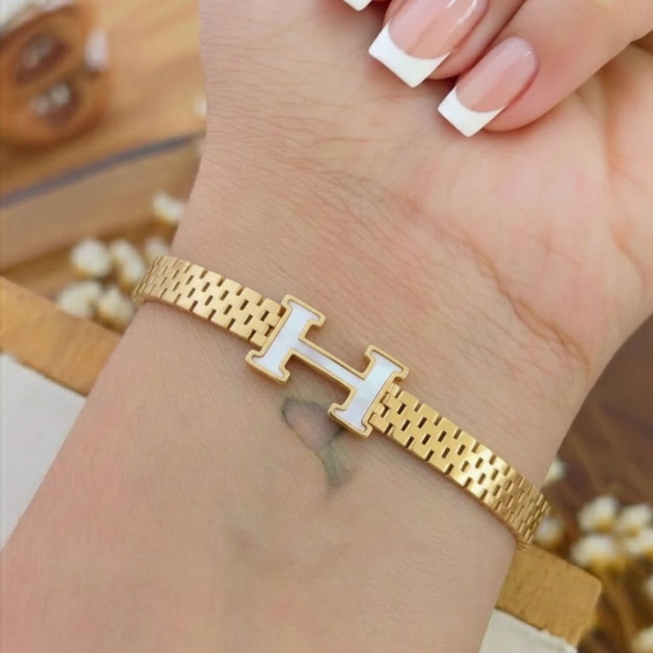 Bracelete H